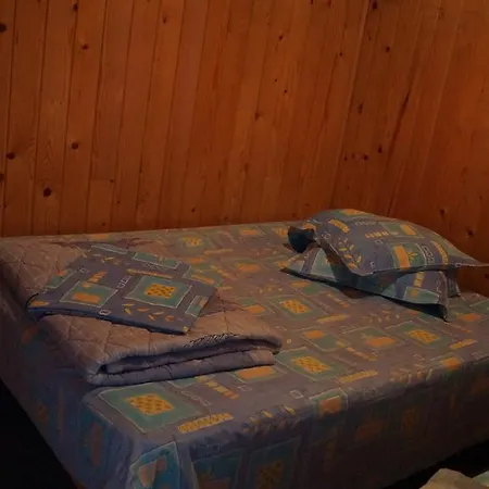 Gazde/Camere de închiriat Vila Laguna Paradis *