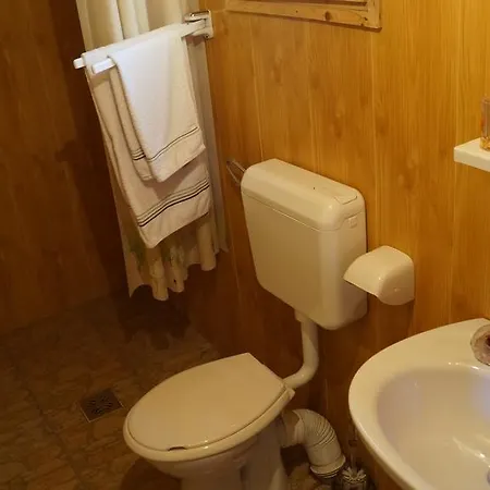 Gazde/Camere de închiriat Vila Laguna Paradis Vama Veche